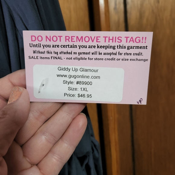 Embroidered Top - Picture 4 of 7